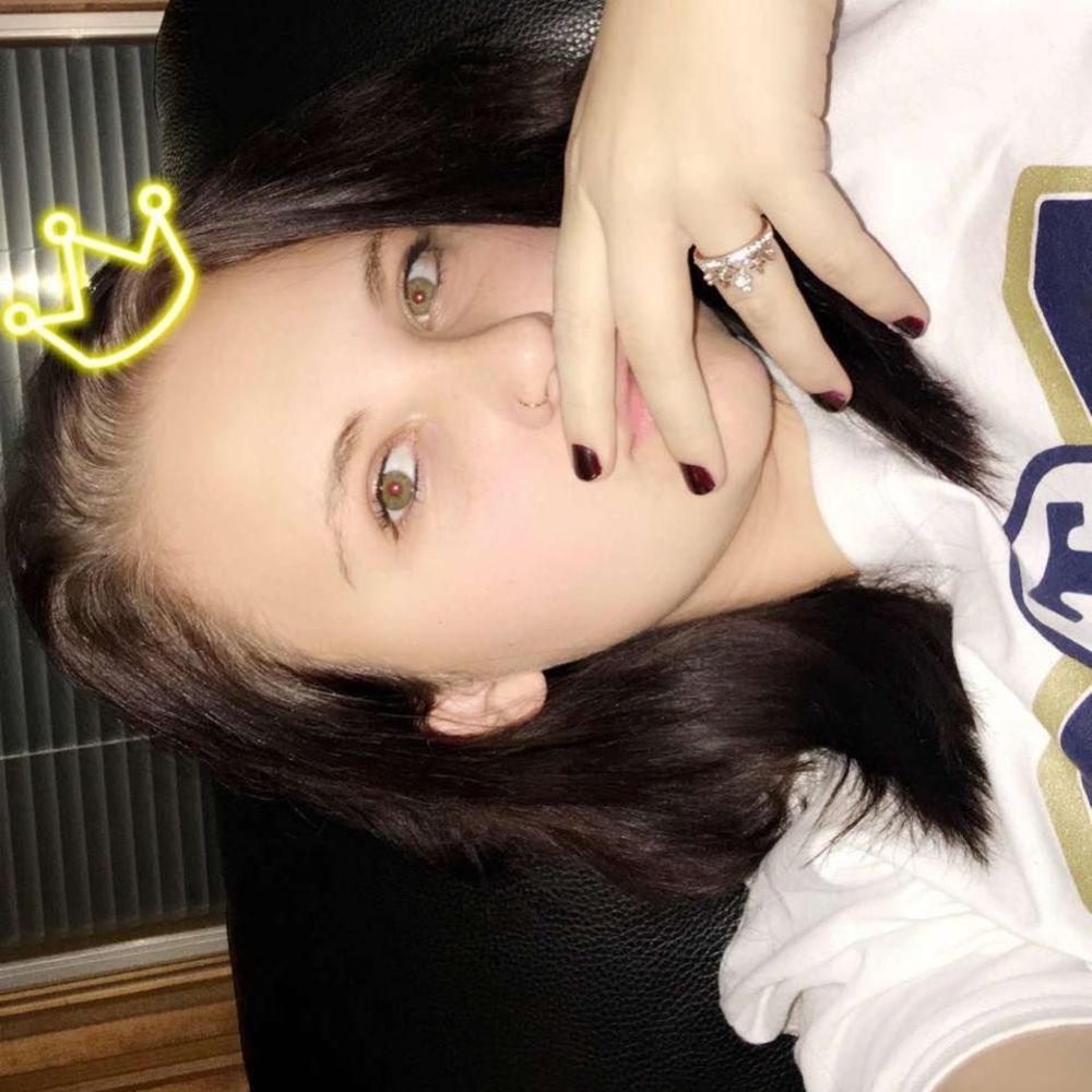 Meet your Posher, Hannah